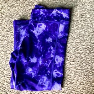 Purple tie die under armour capris